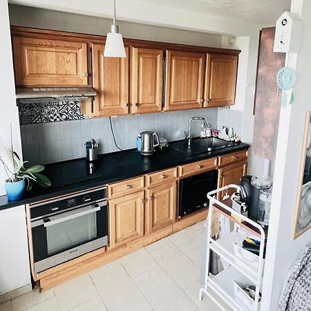 Chambre Famille D'Accueil Entre Paris Et Disney Douze Minutes Centre Paris Quinze Euros De Plus Pour Frais De Menage Neuilly-sur-Marne Exterior foto